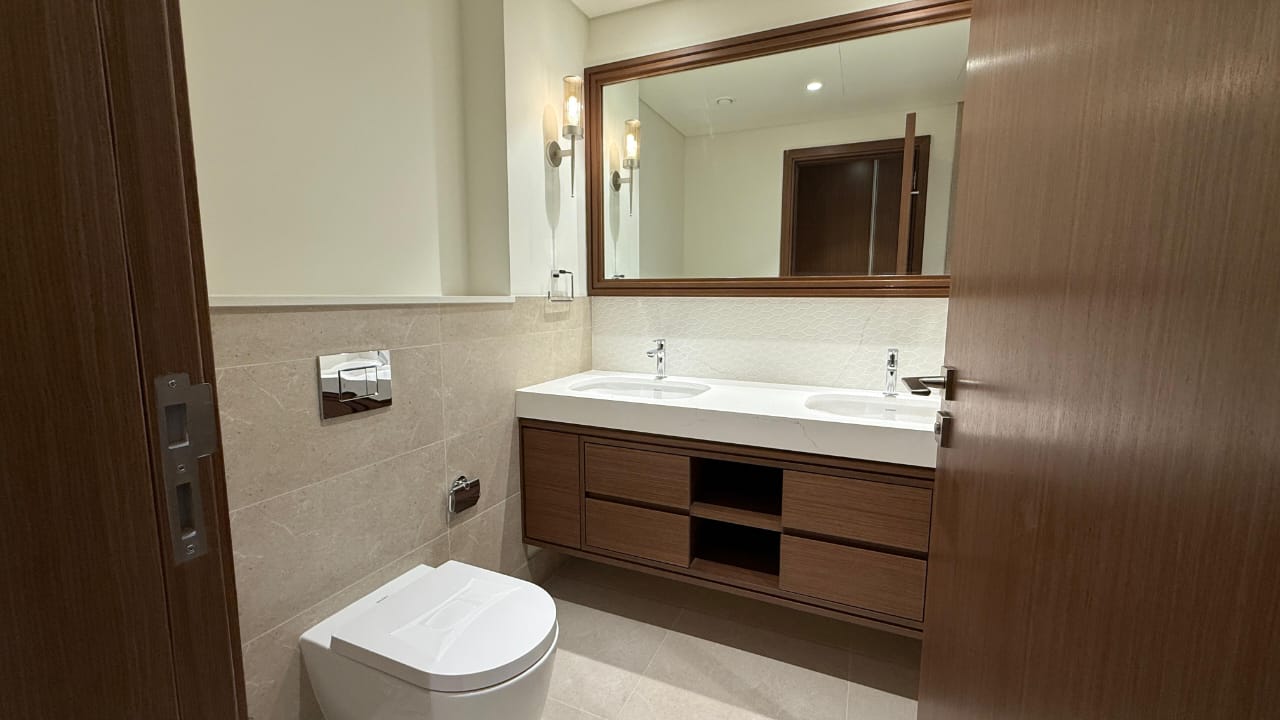 2 Br Apt for rent in Palace Beach Residence13