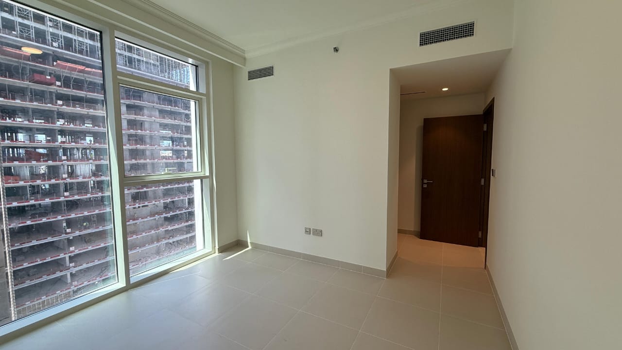 2 Br Apt for rent in Palace Beach Residence14