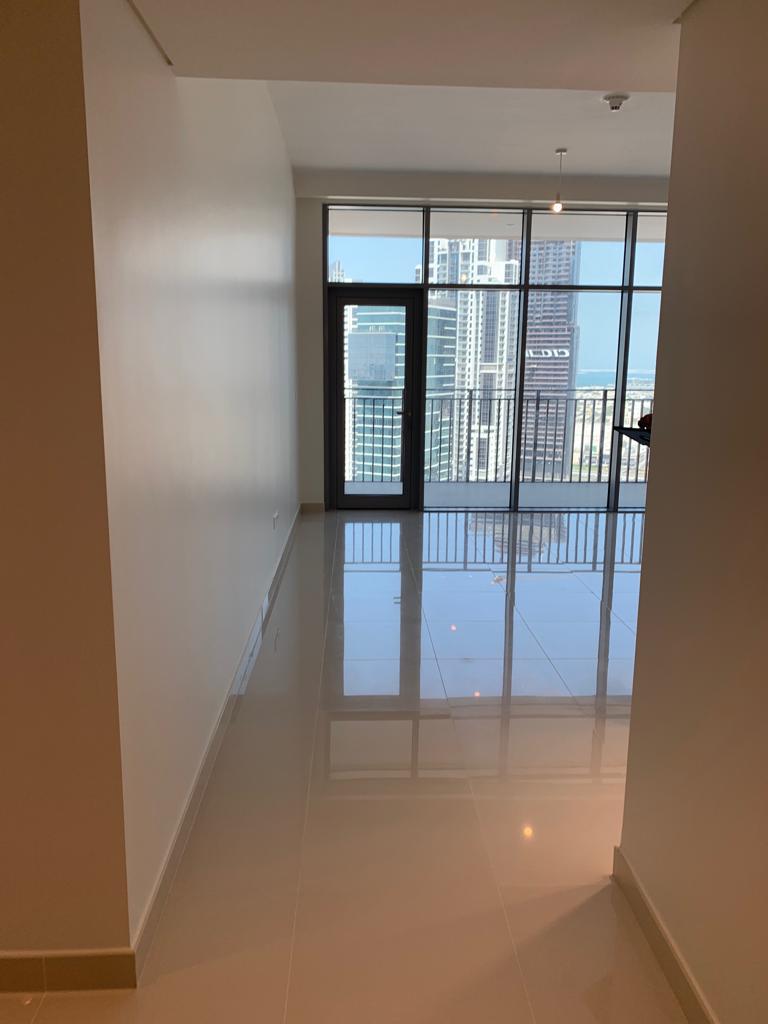 1 Br Apt for rent in Boulevard Crescent Downtown7